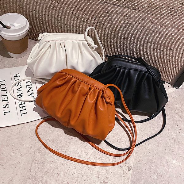 2020 new ladies dumplings package simple solid color fashion trend wild personality shoulder bag ins messenger bag purse
2020 new ladies dumplings package simple solid color fashion trend wild personality shoulder bag ins messenger bag purse
