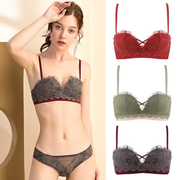 women style gathered no steel ring embroidery lace eyelash bras adjustable shoulder strap back closure four rows of buckles, Red;black
women style gathered no steel ring embroidery lace eyelash bras adjustable shoulder strap back closure four rows of buckles, Red;black