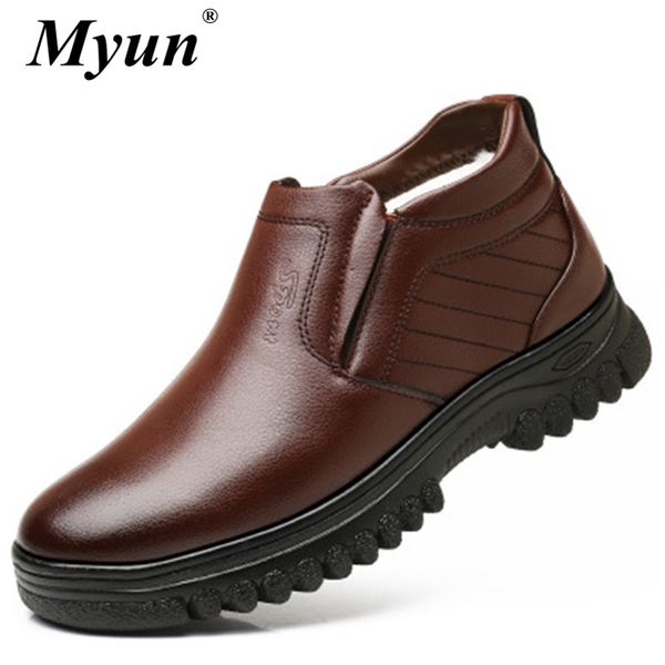 winter men's black waterproof leather boots vintage style keep warm thick plush snow boots fashion father casual booties hombre
winter men's black waterproof leather boots vintage style keep warm thick plush snow boots fashion father casual booties hombre