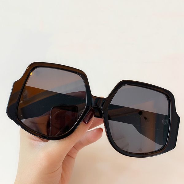 square sunglasses luxury design women's sun glasses acetate frame big sun glasses men, White;black
square sunglasses luxury design women's sun glasses acetate frame big sun glasses men, White;black