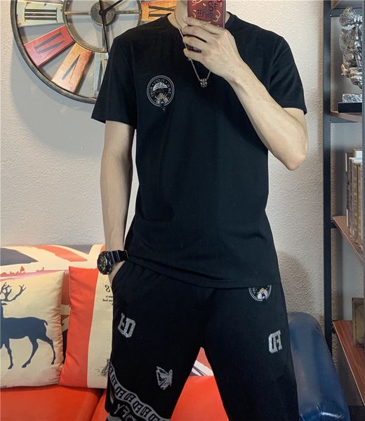 mens designer t shirts tracksuits sportswear sweatshirt printed casual jogging pants jogging clothes fashion tracksuit mens 2 piece set, Gray
mens designer t shirts tracksuits sportswear sweatshirt printed casual jogging pants jogging clothes fashion tracksuit mens 2 piece set, Gray