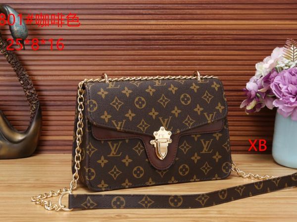new classic leather gold chain women bags handbags shoulder bags tote bags messenger bag 05
new classic leather gold chain women bags handbags shoulder bags tote bags messenger bag 05