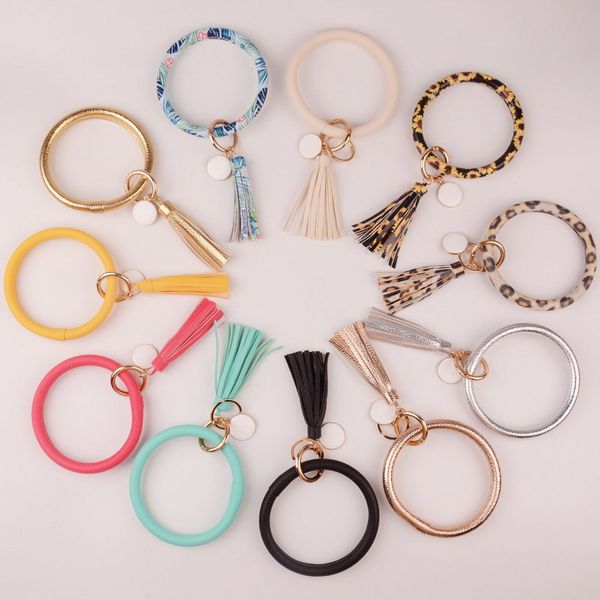 2019 new fashion many colors tassel keychain enamel pu leather o key chain circle wristlet keychain for woman girls, Slivery;golden
2019 new fashion many colors tassel keychain enamel pu leather o key chain circle wristlet keychain for woman girls, Slivery;golden