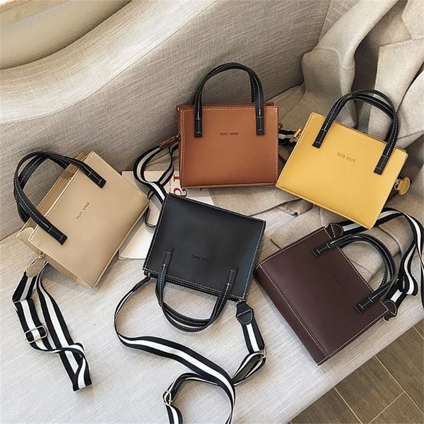 female casual rectangle shape mini portable single-shoulder bag pu leather phone coin bag new trend handbag crossbody new
female casual rectangle shape mini portable single-shoulder bag pu leather phone coin bag new trend handbag crossbody new
