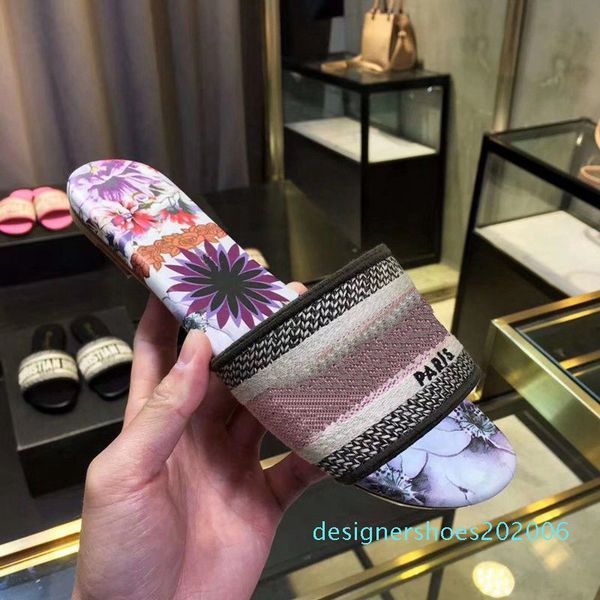 h917 2019 new fashion designer women shoes printed non-slip designer women slippers indoor bathroom sandals 8 colors size 35-41 llld06, Black
h917 2019 new fashion designer women shoes printed non-slip designer women slippers indoor bathroom sandals 8 colors size 35-41 llld06, Black