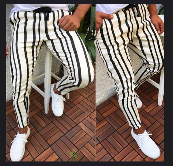 males sports sweat pants fashion trendy mens casual pants new striped printed feet pants sports ng 2020 new, Black
males sports sweat pants fashion trendy mens casual pants new striped printed feet pants sports ng 2020 new, Black