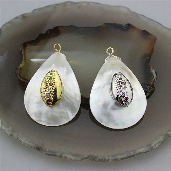 10-20mm 10pcs/lot fashion delicate pearl pendant, popular pearl pendant accessories, natural jewelry, Bronze;silver
10-20mm 10pcs/lot fashion delicate pearl pendant, popular pearl pendant accessories, natural jewelry, Bronze;silver