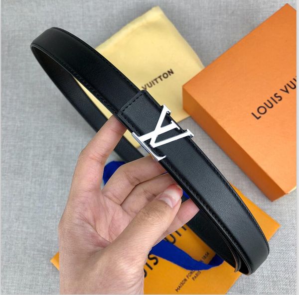 ceinture men's black belt leather lady big letters v belt buckle male classic leisure belt box, Blue;gray
ceinture men's black belt leather lady big letters v belt buckle male classic leisure belt box, Blue;gray