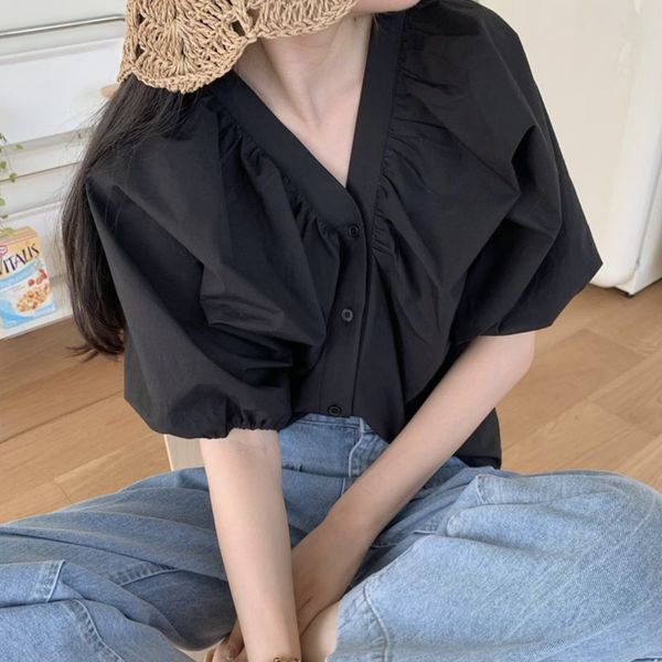 2020 summer women european design puff half sleeve black white color blouse korean fashion casual ladies chic shirts
2020 summer women european design puff half sleeve black white color blouse korean fashion casual ladies chic shirts