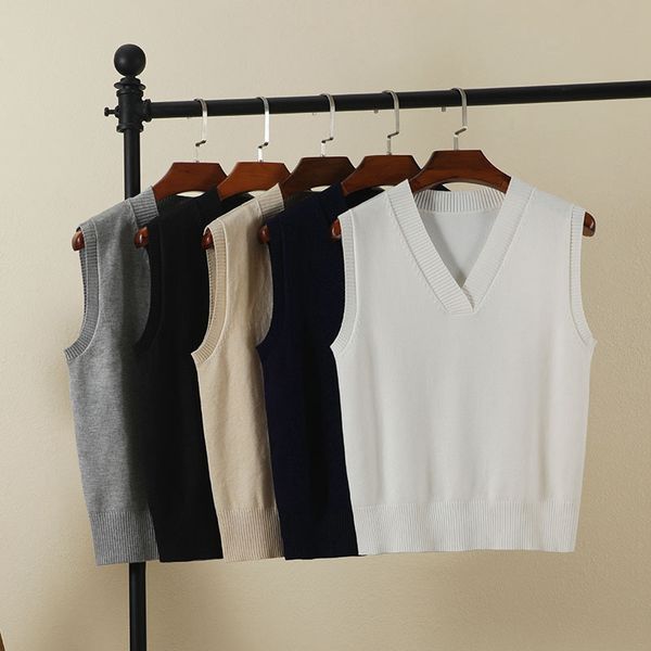 2019 casual plus size spring autumn sweater vest women sleeveless loose v-neck sleeveless sweater female jumpers pullover, Black;white
2019 casual plus size spring autumn sweater vest women sleeveless loose v-neck sleeveless sweater female jumpers pullover, Black;white