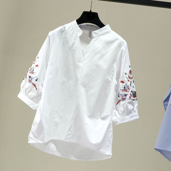women's blouses & shirts embroidery floral stripe blouse three quater lantern sleeve loose asymmetrical hem v-neck s-4xl, White
women's blouses & shirts embroidery floral stripe blouse three quater lantern sleeve loose asymmetrical hem v-neck s-4xl, White