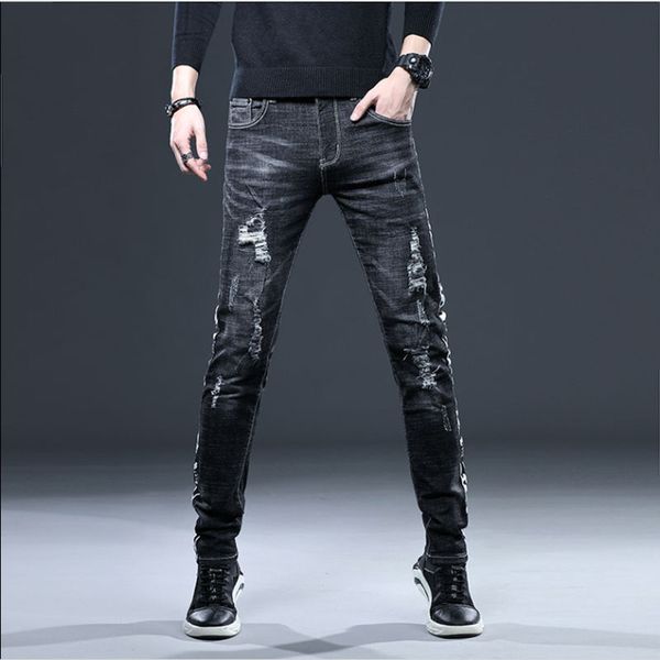 autumn embroidery flower hole jeans male straight slim feet pants trend patch beggar trousers retro men jeans-ker001, Blue
autumn embroidery flower hole jeans male straight slim feet pants trend patch beggar trousers retro men jeans-ker001, Blue