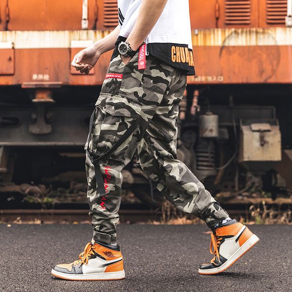 сыпучие hip hop man jogger камуфляж side карманы sweatpants мода 2020 high street style мужские повседневные брюки мужской негабаритные 5xl, Black
сыпучие hip hop man jogger камуфляж side карманы sweatpants мода 2020 high street style мужские повседневные брюки мужской негабаритные 5xl, Black