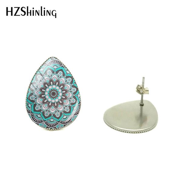 2019 new fahsion vintage mandala patterns water drop mandala jewelry glass cabochon tear drops shaped earrings, Golden;silver
2019 new fahsion vintage mandala patterns water drop mandala jewelry glass cabochon tear drops shaped earrings, Golden;silver
