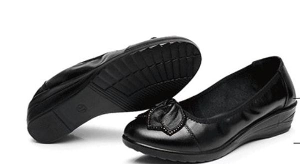 2019 women's shoes in spring and autumn with new style slope heel round head bowknot mother shoes@2053, Black
2019 women's shoes in spring and autumn with new style slope heel round head bowknot mother shoes@2053, Black