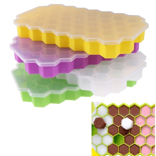 37 кубиков льда лоток куб плесень хранения льда контейнеры куб лоток формы honeycomb форма мороженое инструменты
37 кубиков льда лоток куб плесень хранения льда контейнеры куб лоток формы honeycomb форма мороженое инструменты