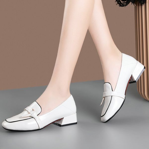 faux leather dress women shoes spring autumn low heels pumps slip on loafers white black red 2020
faux leather dress women shoes spring autumn low heels pumps slip on loafers white black red 2020