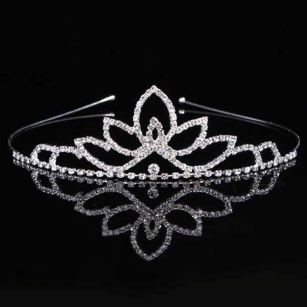 1pcs crystal rhinestone crown headband stunning bridal wedding jewelry tiaras crowns headbands hair jewelry, Golden;white
1pcs crystal rhinestone crown headband stunning bridal wedding jewelry tiaras crowns headbands hair jewelry, Golden;white