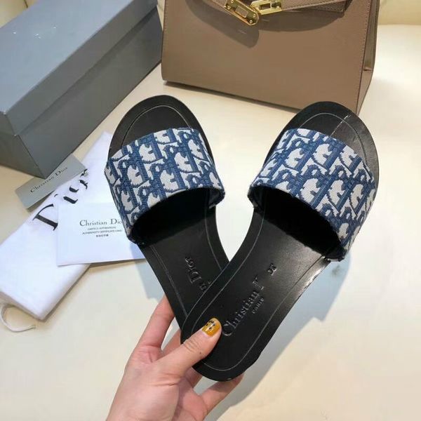 Luxury Rubber slide sandal Floral brocade men slipper Gear bottoms Flip Flops women striped Beach causal slipper with Box US4-13
Luxury Rubber slide sandal Floral brocade men slipper Gear bottoms Flip Flops women striped Beach causal slipper with Box US4-13