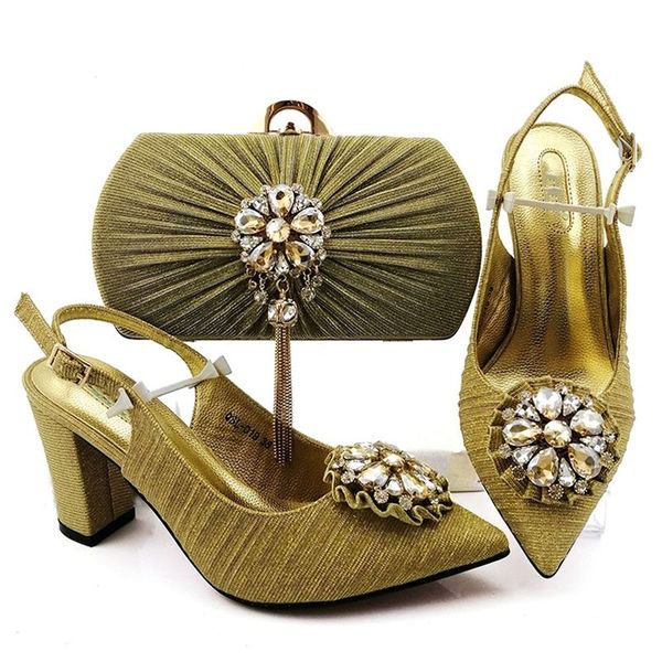 Beautiful gold women pumps with crystal style african dress shoes match handbag set QSL019,heel 9CM
Beautiful gold women pumps with crystal style african dress shoes match handbag set QSL019,heel 9CM