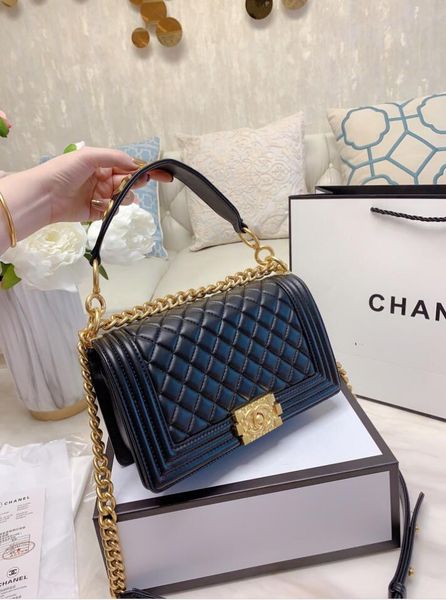 new the female leather women bags 2020 women genuine leather women messenger bag vintage handbag retro bags ing
new the female leather women bags 2020 women genuine leather women messenger bag vintage handbag retro bags ing