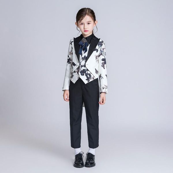 yuanlu 2020 new kids suits for girl tuxedo blazer swallow-tailed outerwear for piano party, Black
yuanlu 2020 new kids suits for girl tuxedo blazer swallow-tailed outerwear for piano party, Black