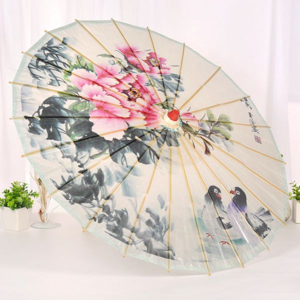 oil paper umbrella decorative bamboo umbrella for wedding handmade long handle chinese parasol
oil paper umbrella decorative bamboo umbrella for wedding handmade long handle chinese parasol