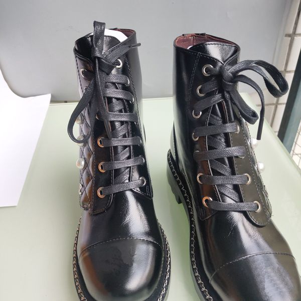 european style luxury designer shoes fashion boots wome's shoes boots fashion shoes closure martin boots pearl decoration with lether, Black
european style luxury designer shoes fashion boots wome's shoes boots fashion shoes closure martin boots pearl decoration with lether, Black