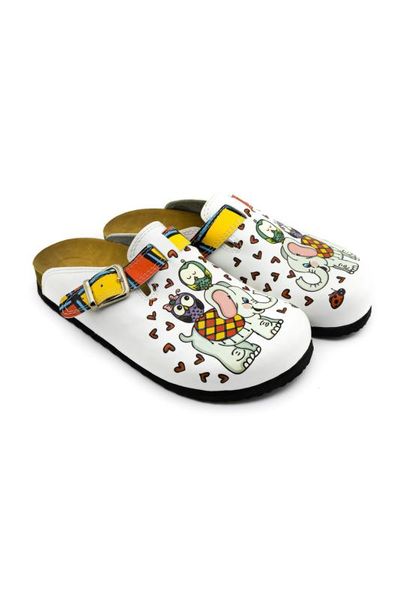 elephant pattern slippers, Black
elephant pattern slippers, Black