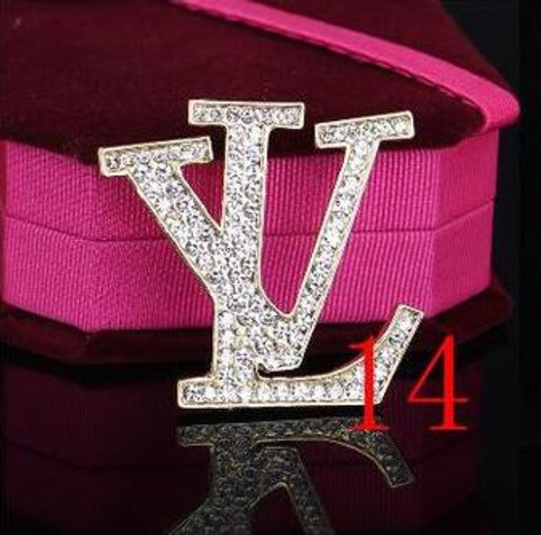 40 styles quality pineapple broochesdesign high-end pearl brooch for party jewelry wedding accessories, Gray
40 styles quality pineapple broochesdesign high-end pearl brooch for party jewelry wedding accessories, Gray