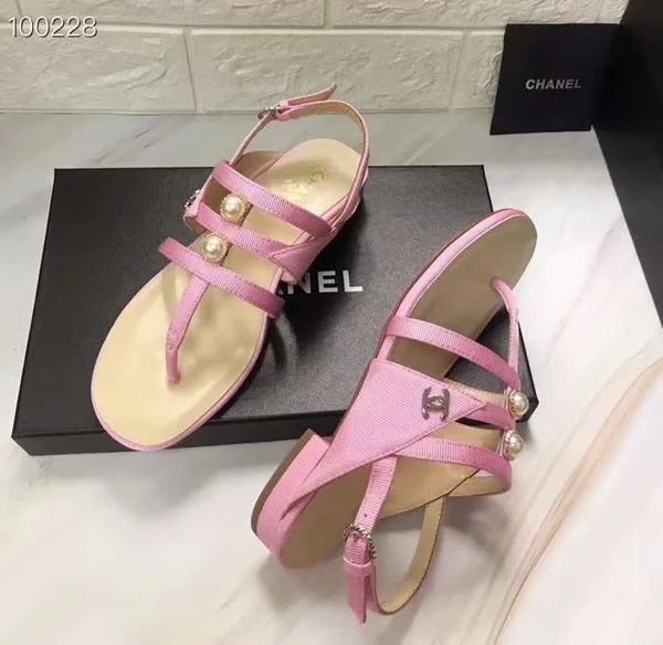 fashion luxury designer shoes pearl genuine leather sandals women casual brand shoes large size 35-40, Black
fashion luxury designer shoes pearl genuine leather sandals women casual brand shoes large size 35-40, Black