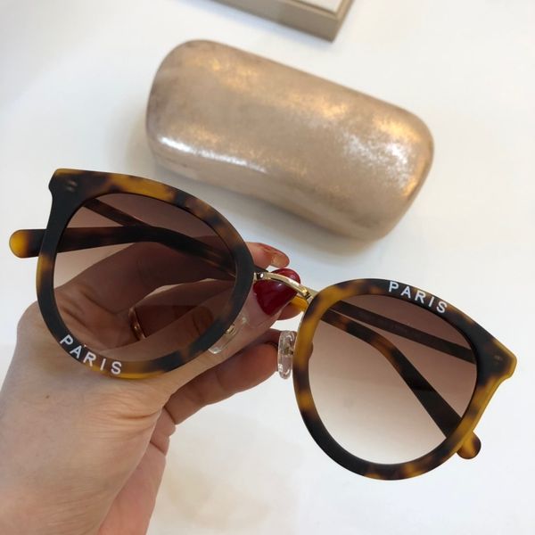 latest selling popular fashion 3562 women sunglasses mens sunglasses men sunglasses gafas de sol sun glasses uv400 lens with box, White;black
latest selling popular fashion 3562 women sunglasses mens sunglasses men sunglasses gafas de sol sun glasses uv400 lens with box, White;black