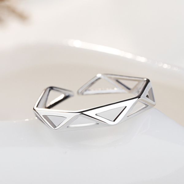 shaw war with antlers diamond ring womens fashion personality thai silver vintage five-pointed star ring open ring wholesale
shaw war with antlers diamond ring womens fashion personality thai silver vintage five-pointed star ring open ring wholesale