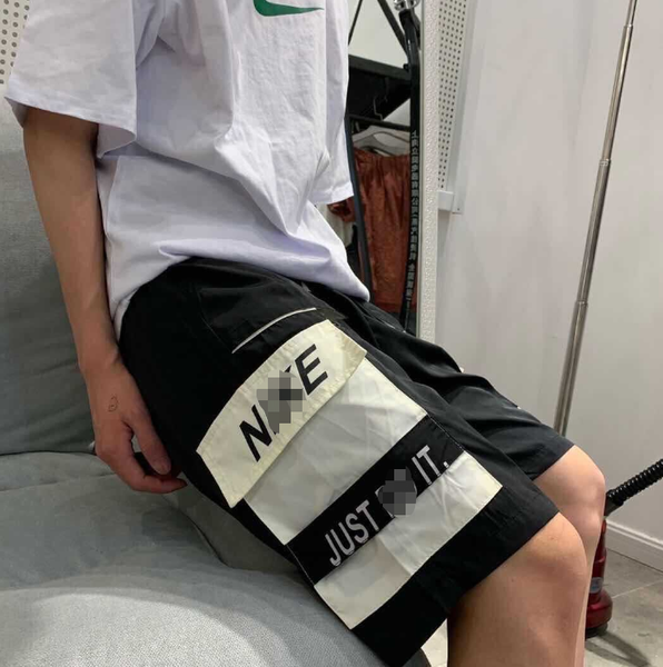2020 summer sports brand designer мужские шорты стволы короткие штаны n письмо большие карманы эластичный пояс jogger штаны пот шорты 200416, White;black
2020 summer sports brand designer мужские шорты стволы короткие штаны n письмо большие карманы эластичный пояс jogger штаны пот шорты 200416, White;black