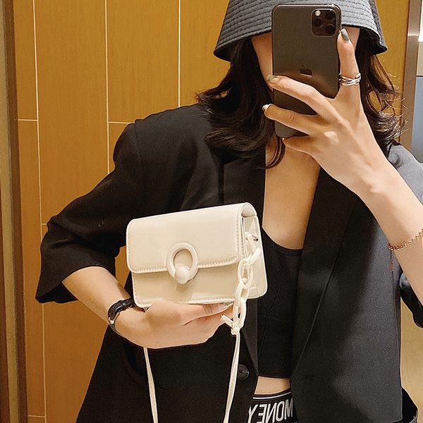 2020 new korean version of the shoulder bag women's fashion cute clutch bag diagonal women's
2020 new korean version of the shoulder bag women's fashion cute clutch bag diagonal women's