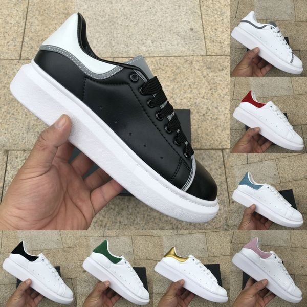 reflective chaussures luxury mens women lace up leather platform oversized sole solid colors golden vintage casual sneakers dress shoes
reflective chaussures luxury mens women lace up leather platform oversized sole solid colors golden vintage casual sneakers dress shoes