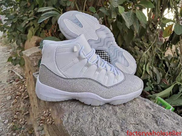 with box 2019 new mens and womens 11s bred high black red basketball shoes brand designer sneakers for men sports shoes metallic silver
with box 2019 new mens and womens 11s bred high black red basketball shoes brand designer sneakers for men sports shoes metallic silver