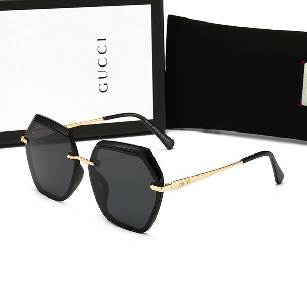 2020 brand women vintage sunglasses oculos de sol feminino retro metal eyeware glass lens urban outfitters sun glasses 5 color, White;black
2020 brand women vintage sunglasses oculos de sol feminino retro metal eyeware glass lens urban outfitters sun glasses 5 color, White;black