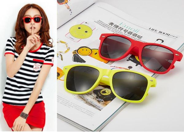 2020 sell 12colors 100pcs wholesale classic plastic luxury & designer sunglasses retro vintage square sunglasses for women & men by1541, Blue
2020 sell 12colors 100pcs wholesale classic plastic luxury & designer sunglasses retro vintage square sunglasses for women & men by1541, Blue