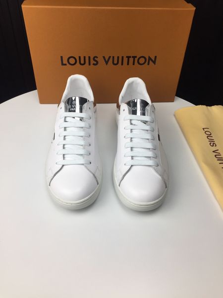 high-end luxury men's jogging casual shoes climbing sports shoes triple platform retro men's shoes australian fashion men's b, Black
high-end luxury men's jogging casual shoes climbing sports shoes triple platform retro men's shoes australian fashion men's b, Black