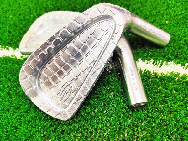 playwell 2018 zodia silver crocodile skin limited edition golf iron head forged carbon steel putter
playwell 2018 zodia silver crocodile skin limited edition golf iron head forged carbon steel putter