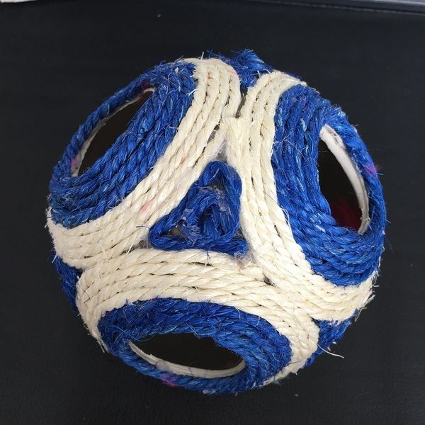 cat toys hair vocal cords feather sisal the ball hollow out scrath toys cat claw teasing cat feather color random
cat toys hair vocal cords feather sisal the ball hollow out scrath toys cat claw teasing cat feather color random