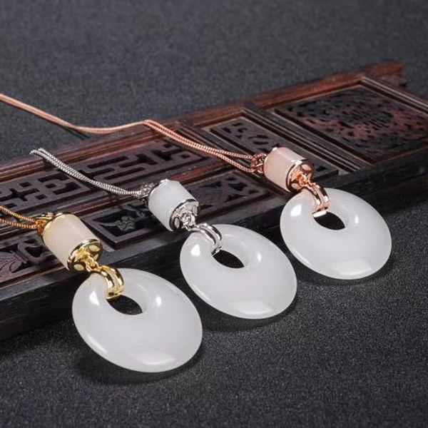 xinjiang white jade gold silk jade gold inlaid safety buckle pendant genuine pendant, Silver
xinjiang white jade gold silk jade gold inlaid safety buckle pendant genuine pendant, Silver