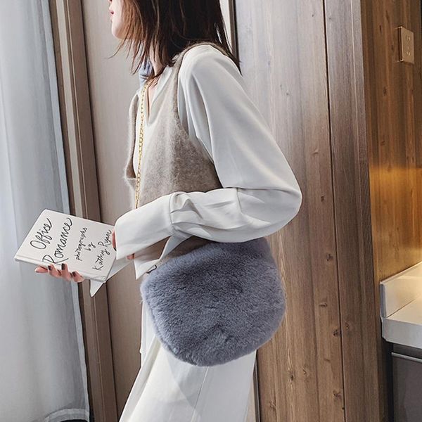 women zipper closure chain strap crossbody shoulder bag dating soft plush fluffy daily party storage outdoor travel winter
women zipper closure chain strap crossbody shoulder bag dating soft plush fluffy daily party storage outdoor travel winter