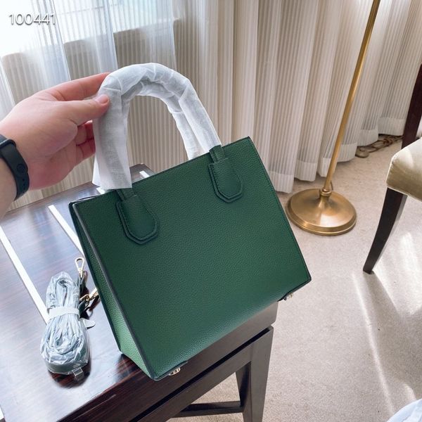 shopping bags, classic fashion style, various colors, the choice for going out, size: 25 * 12 * 22 cm, y208 ing
shopping bags, classic fashion style, various colors, the choice for going out, size: 25 * 12 * 22 cm, y208 ing