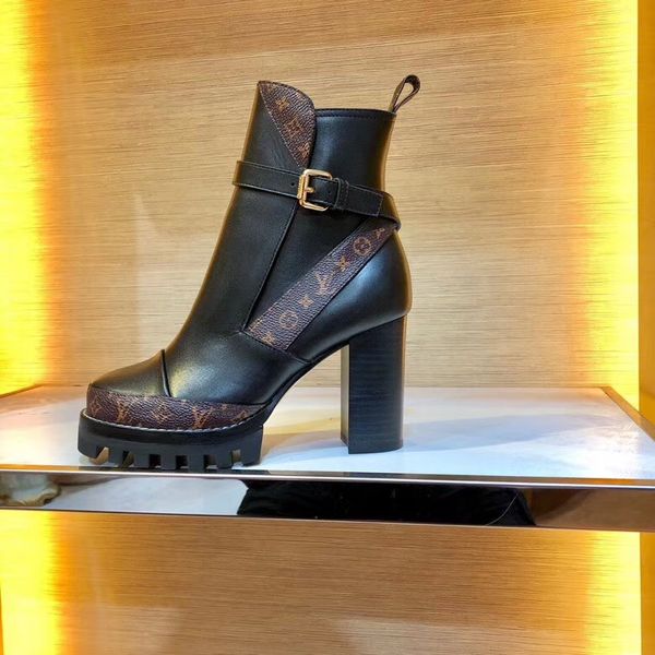 sell lastest fashion luxury 23ss boots women brand half ankle boot lady designerss genuine leather dress boots casual shoes with box, Black
sell lastest fashion luxury 23ss boots women brand half ankle boot lady designerss genuine leather dress boots casual shoes with box, Black