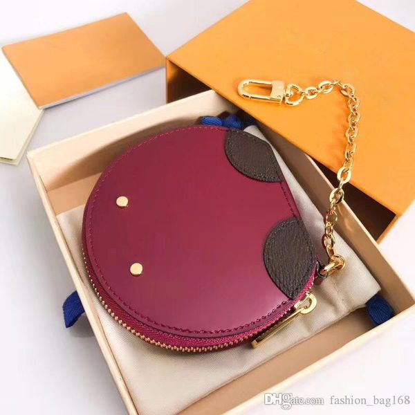 2018 women patent leather wallets key chain designer key ring key holder porte clef gift women souvenir car bag pendant coin purse
2018 women patent leather wallets key chain designer key ring key holder porte clef gift women souvenir car bag pendant coin purse