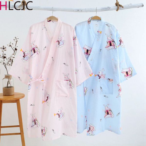 lady japanese simple cotton gauze kimono robe long plus size tie pajamas bathrobe summer sleepwear yukata women homewear, Black;red
lady japanese simple cotton gauze kimono robe long plus size tie pajamas bathrobe summer sleepwear yukata women homewear, Black;red