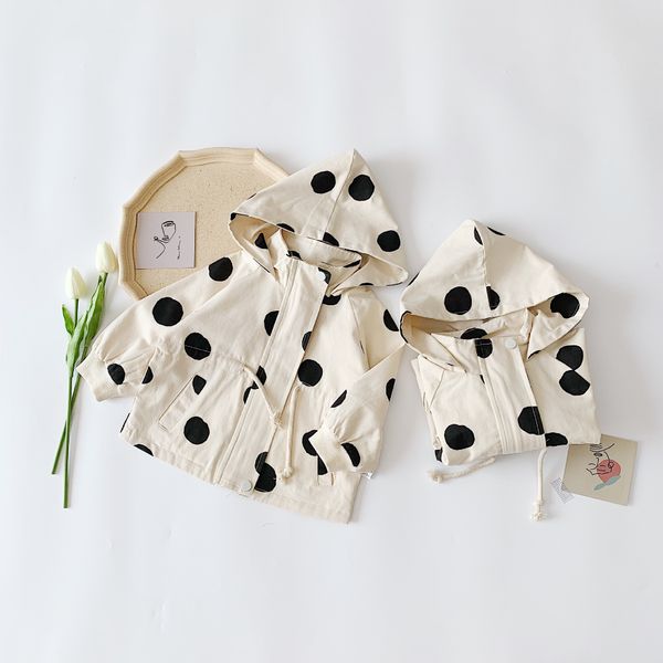 Korean style boys girls fashion dot hooded trench coats 2019 kids cotton loose jackets outwear, Beige
Korean style boys girls fashion dot hooded trench coats 2019 kids cotton loose jackets outwear, Beige