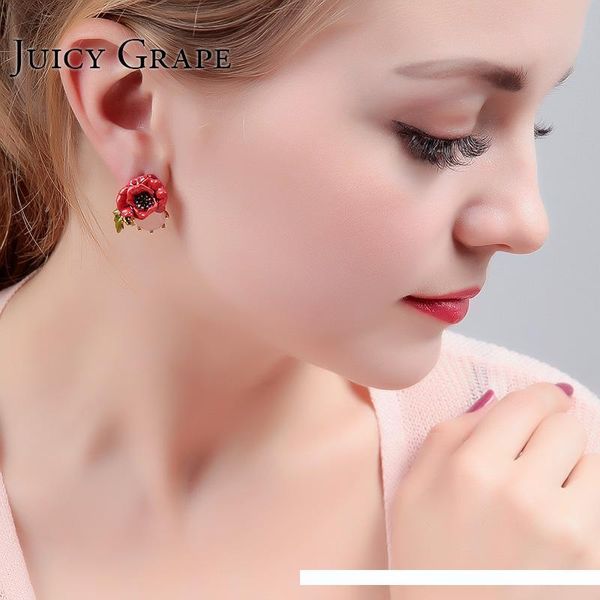 fashion- arrivals hand enamel glaze red rose flower crystal earring gold earring woman accessories, Golden;silver
fashion- arrivals hand enamel glaze red rose flower crystal earring gold earring woman accessories, Golden;silver